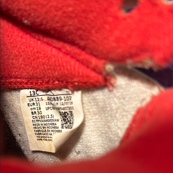 Jordan Sneakers with Red and Black Accents - Picture 3 of 4